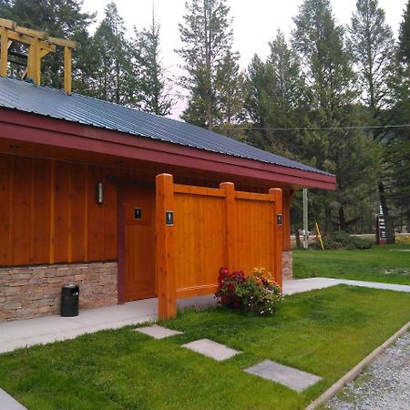 Fairmont Mountain Bungalows Фэрмонт-Хот-Спрингс Экстерьер фото