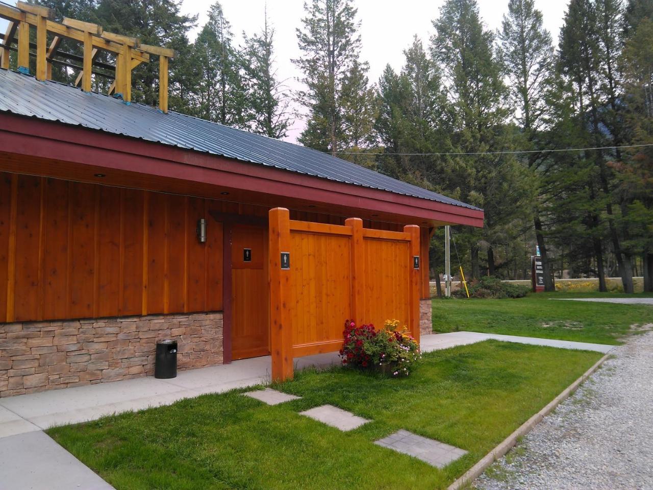 Fairmont Mountain Bungalows Фэрмонт-Хот-Спрингс Экстерьер фото